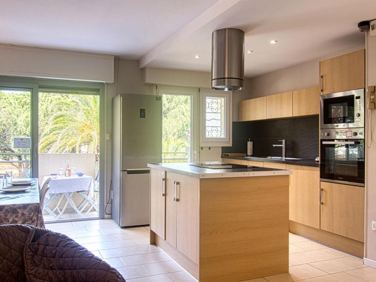 Les Jardins De Phebus By Interhome Appartamento